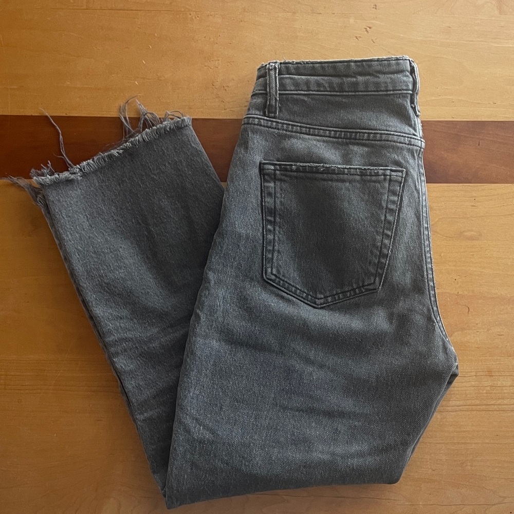 Topshop Gray Frayed Hem Cropped Jeans